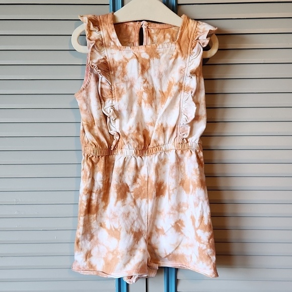 Burt's Bees Baby Other - Burt’s Bees Baby  Orange Tie-Dye Romper